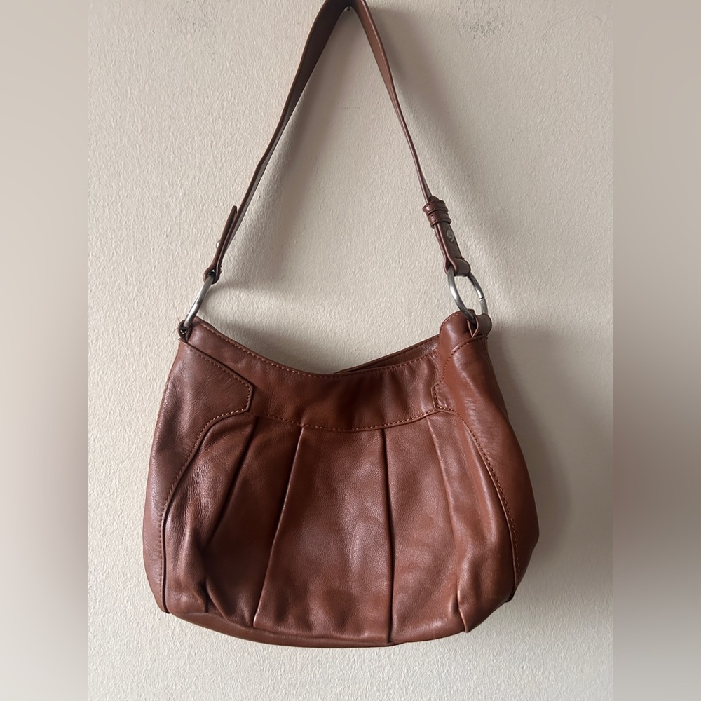 Wilson’s Leather Shoulder Bag